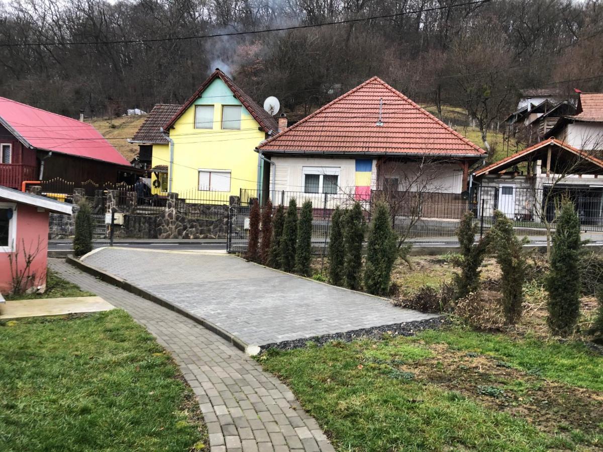 Toni Room Сигишоара Экстерьер фото